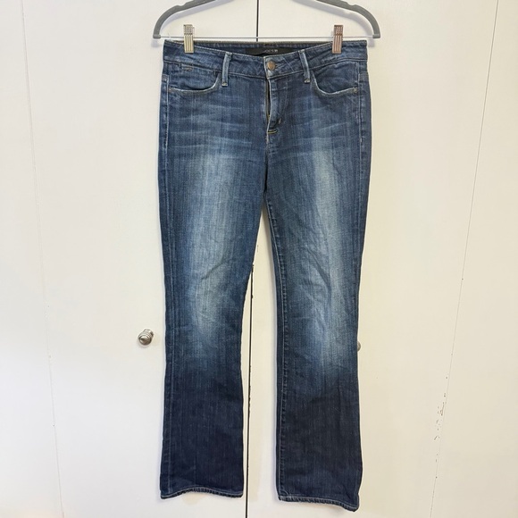 Joe's Jeans Denim - Joe’s Jeans ICON Bootcut Jeans — Size 26 — Wintour Wash